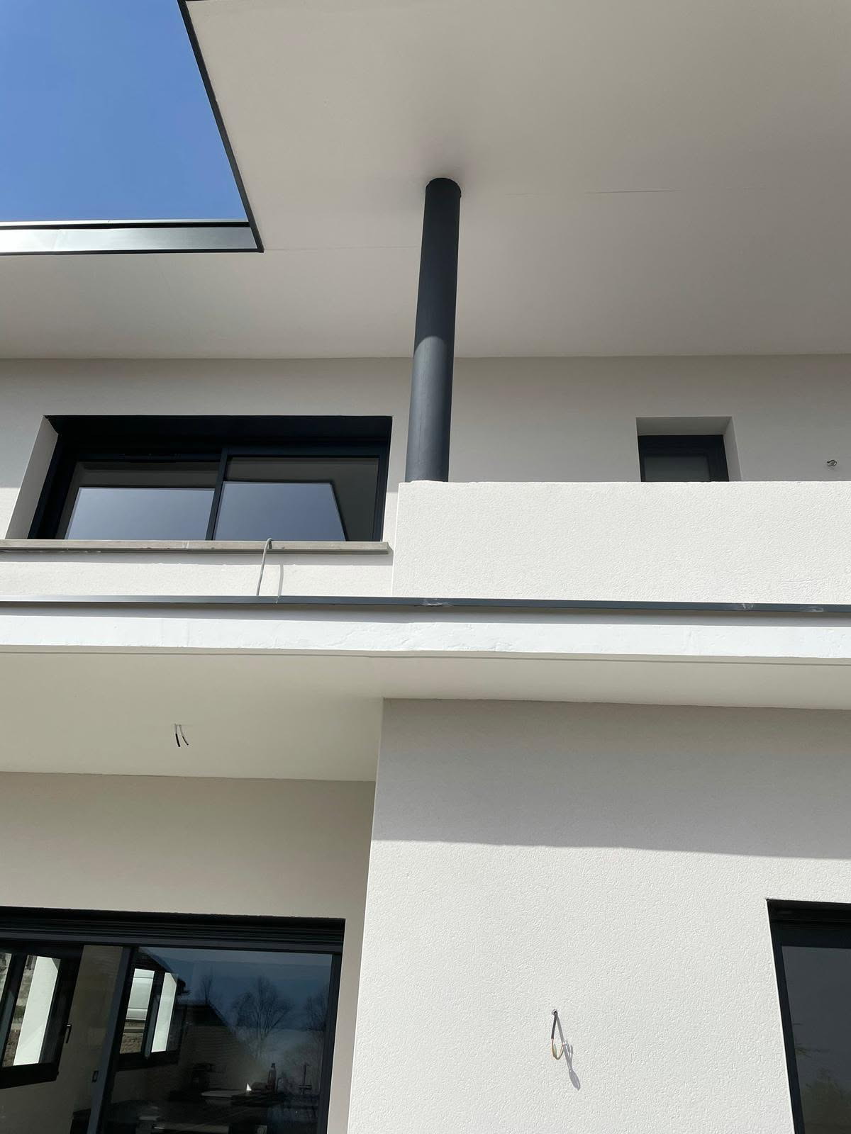Maison Contemporaine - Peinture Complète - vue 2